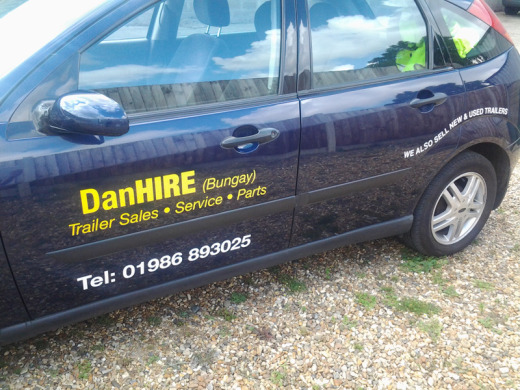 DanHIRE-(Ford-Focus)-Support-Vehicle