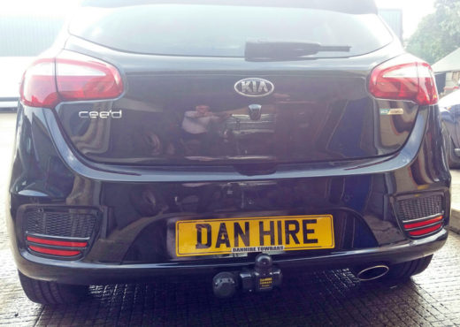 fixed-flange-towbar-complete-with-13-pin-dedicated-electrics-fitted-to-kia-ceed