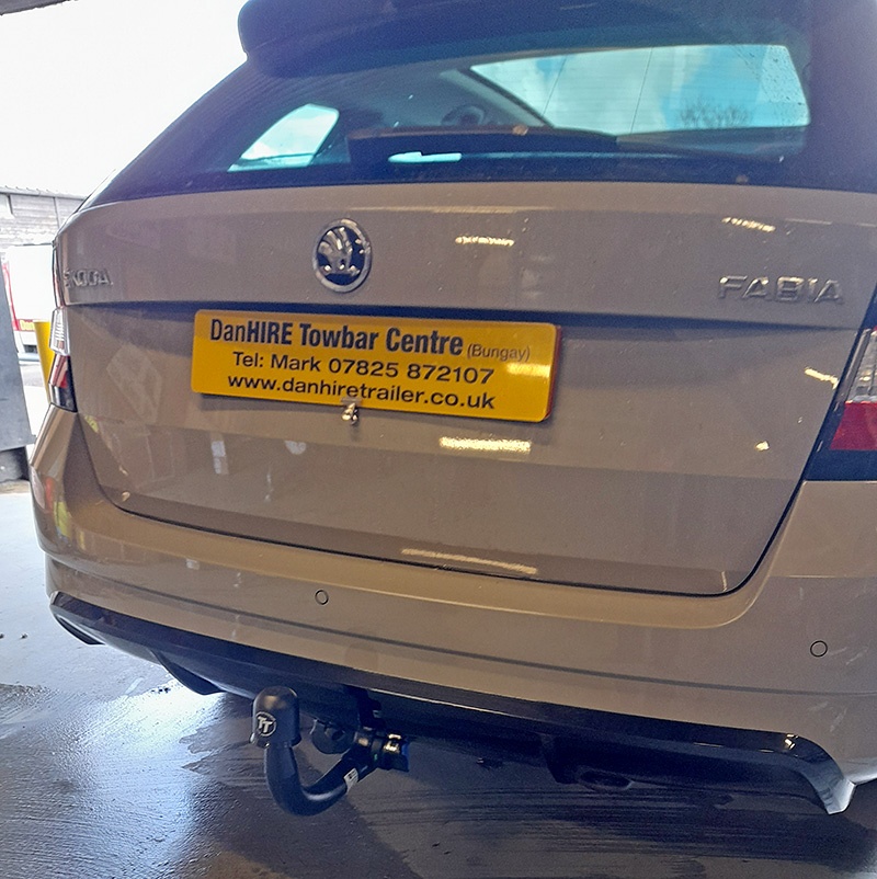 ANOTHER DANHIRE TOWBAR FIT.